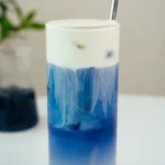 Coconut Butterfly Pea Latte | ohsweetcups.com